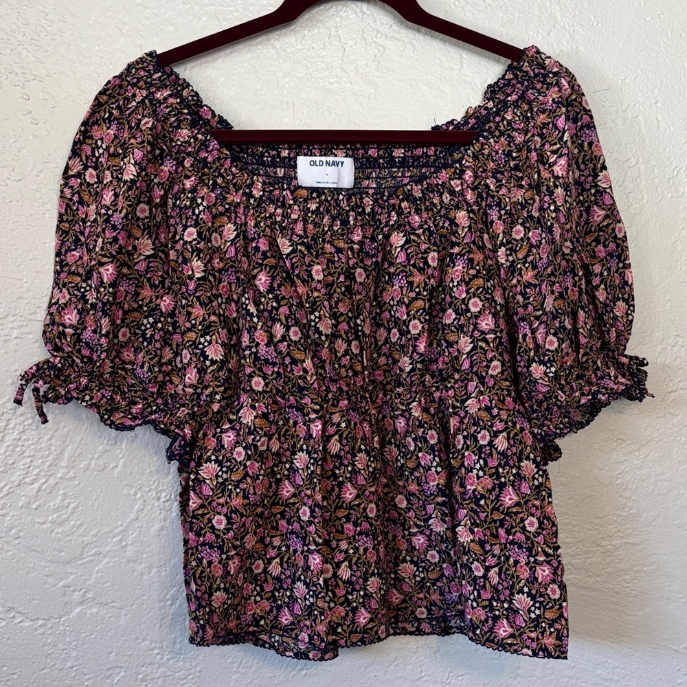Old Navy Women's Navy and Pink Floral Blouse - Smock Back Elastic Neck L